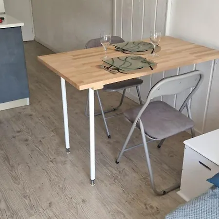 Cosy Avec Piscine Et Parking A Appartement