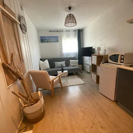 Cosy Avec Piscine Et Parking A * Gruissan